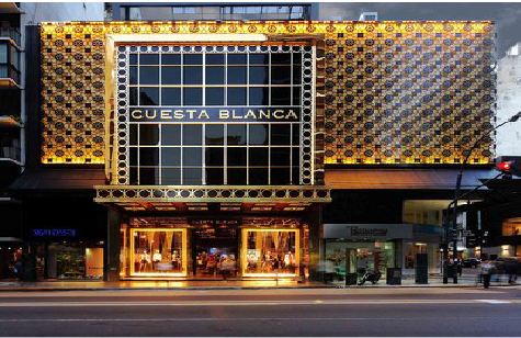 咸宁门头设计与商业空间的纽带。